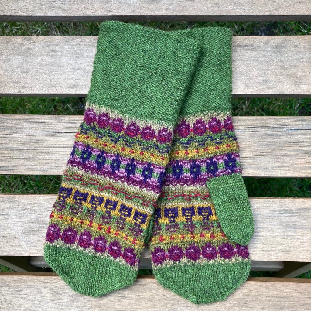 Shetland meets Bohus kits Uradale Yarns